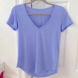 Lululemon Love Tee, Size 4, Lilac
